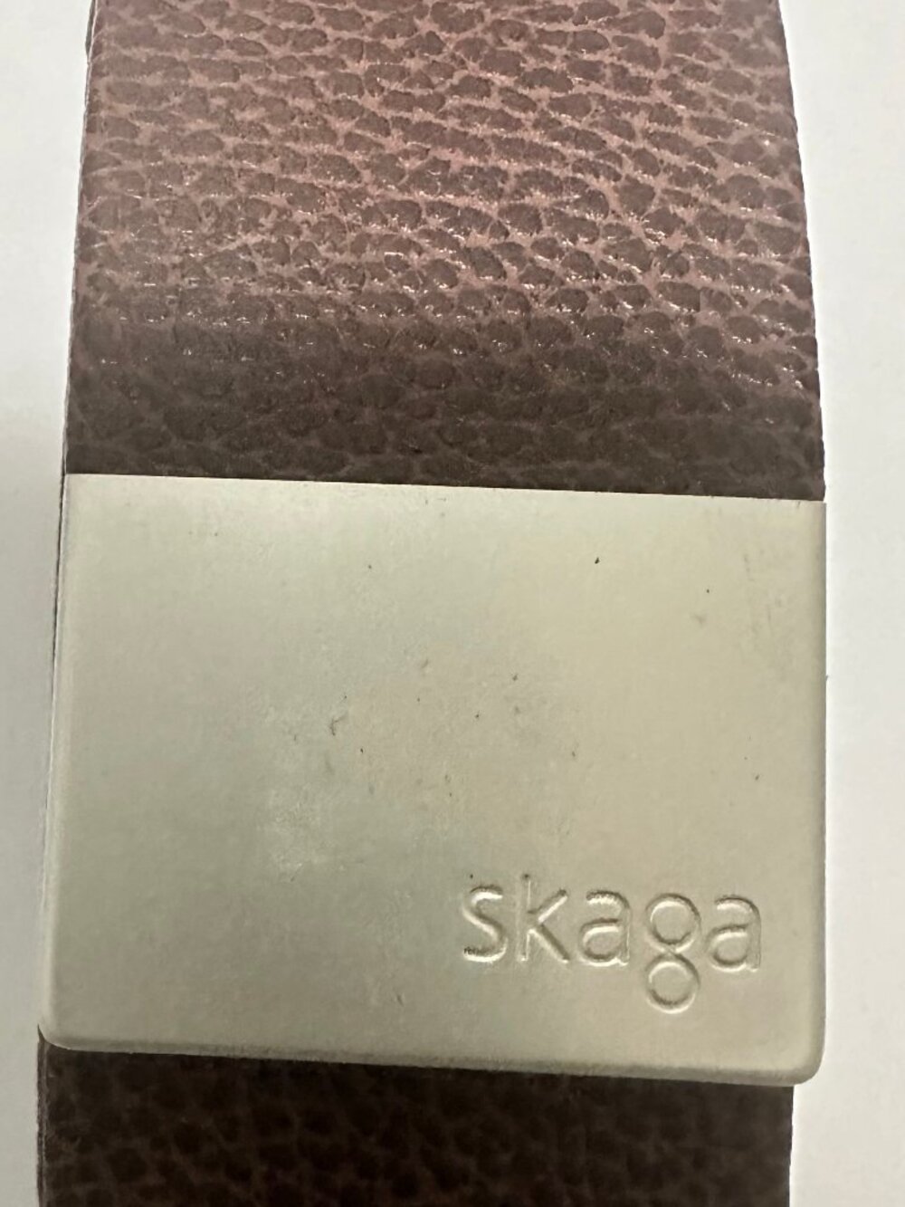 SKAGA Swedish Leather & Metal Magnetic Eyeglasses Case Scandinavian Eyewear